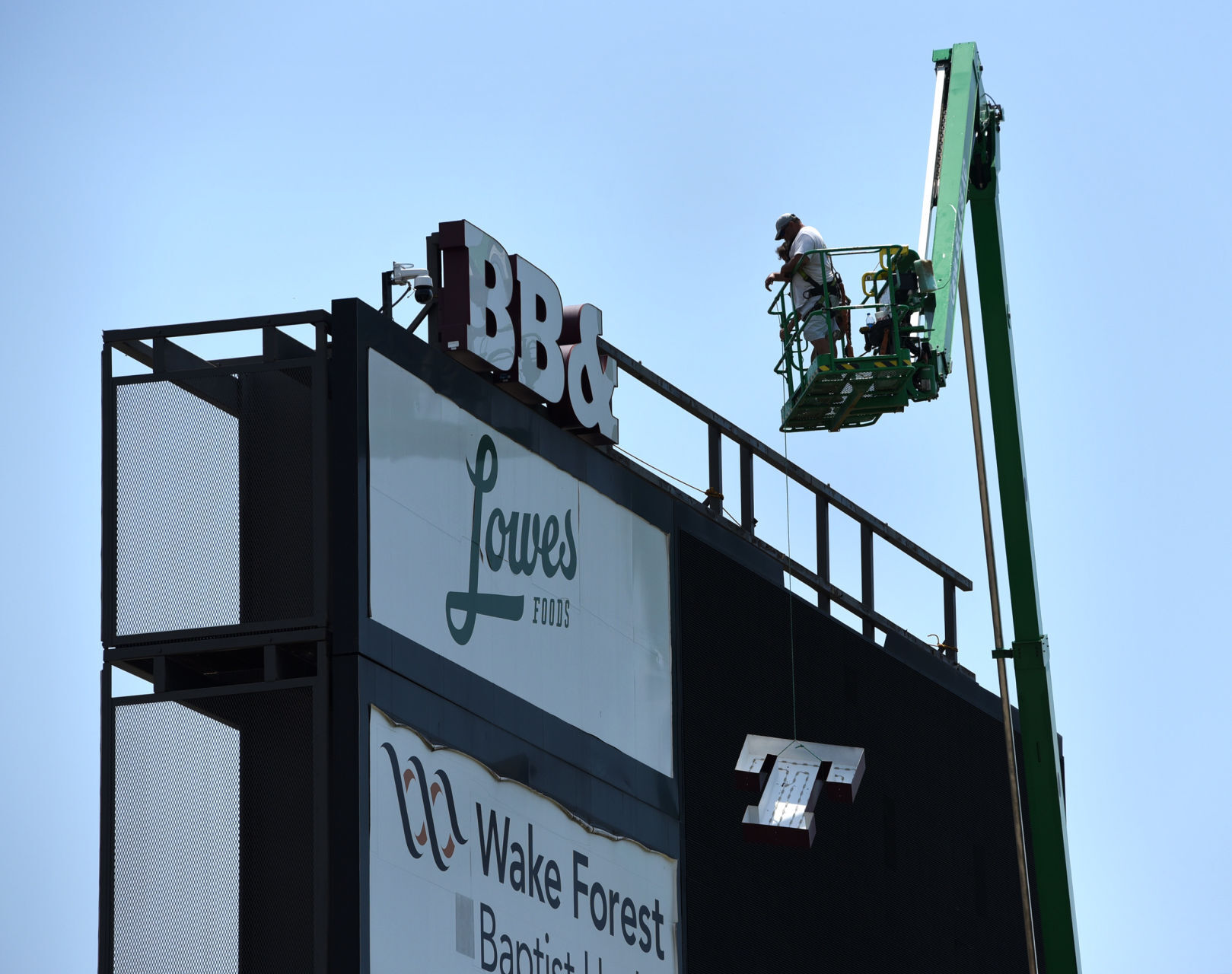 BB&T Ballpark sign removal
